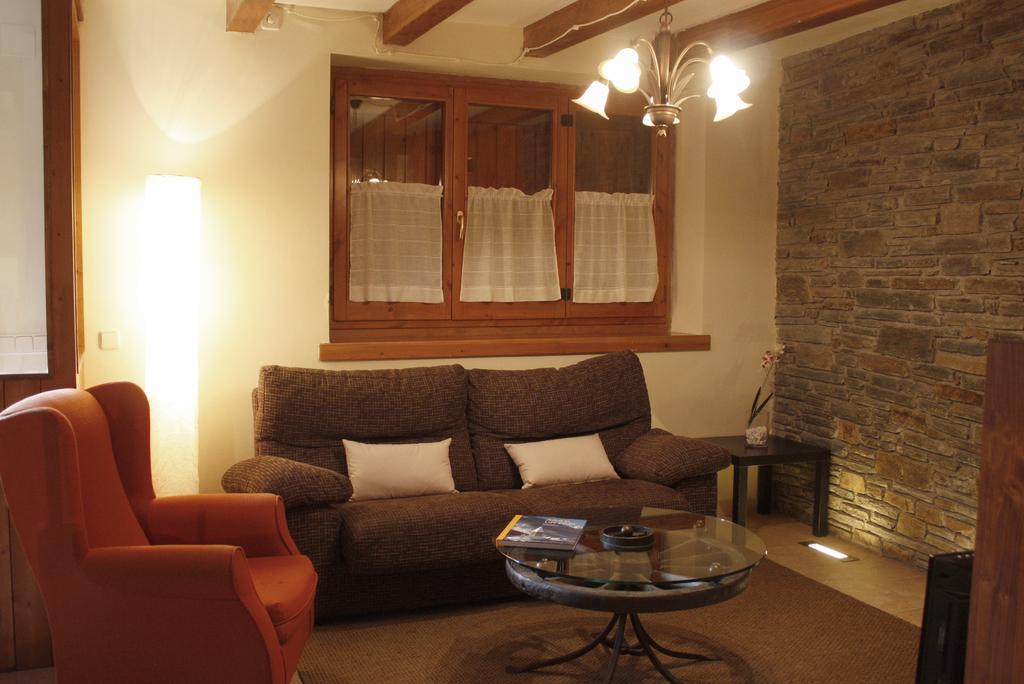Apartamentos Valle De Aran Mont Phòng bức ảnh